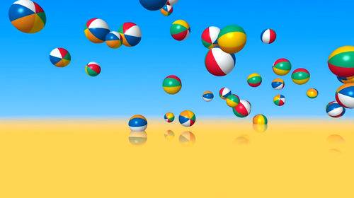 Футаж - Мячи на пляже